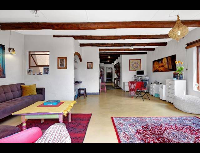 2 BEDROOM APARTMENT FOR SALE IN NORTH RIDING